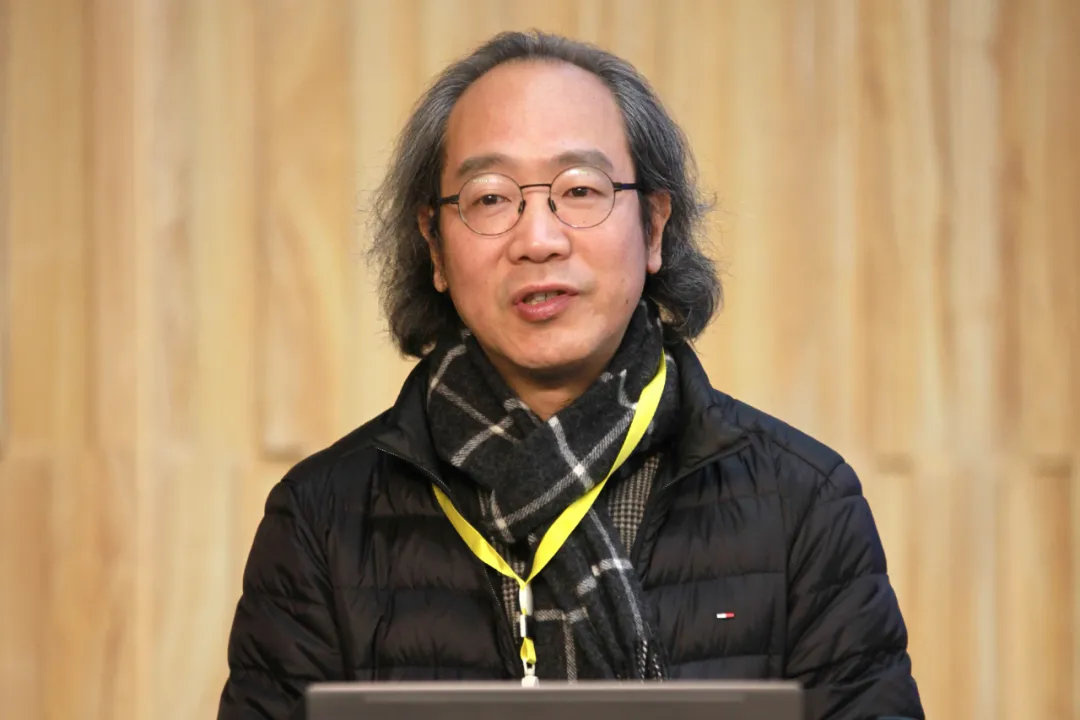单元上半场由RAYBET雷竞技教授、《新建筑》杂志副主编汪原教授主持